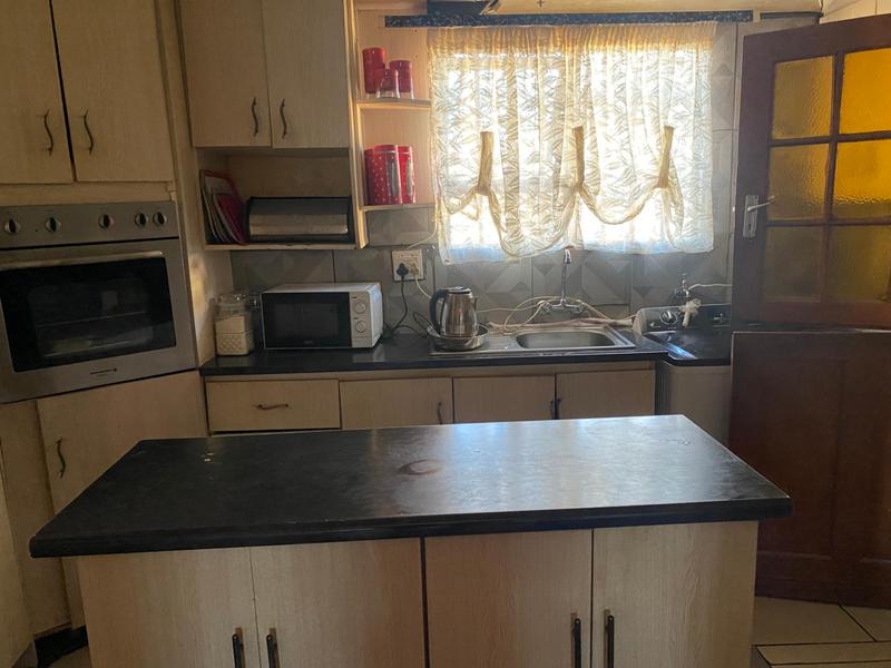 4 Bedroom Property for Sale in Mlungisi Eastern Cape